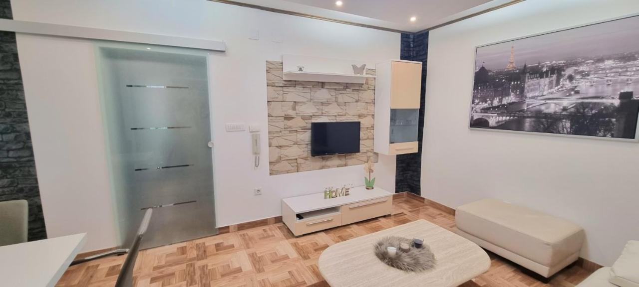 Apartman Croatea Загреб Екстериор снимка